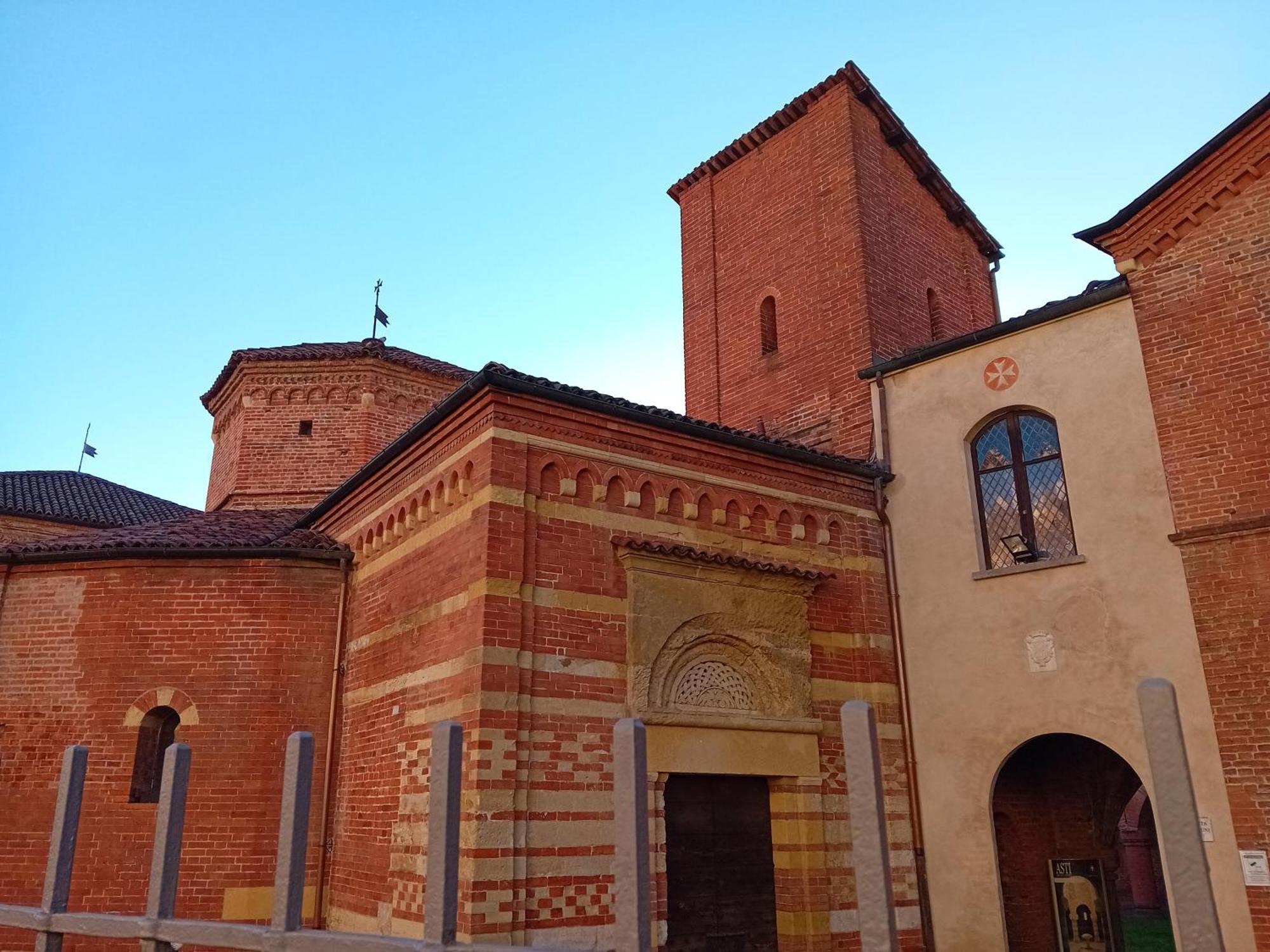 Petite Maison Asti Exterior photo